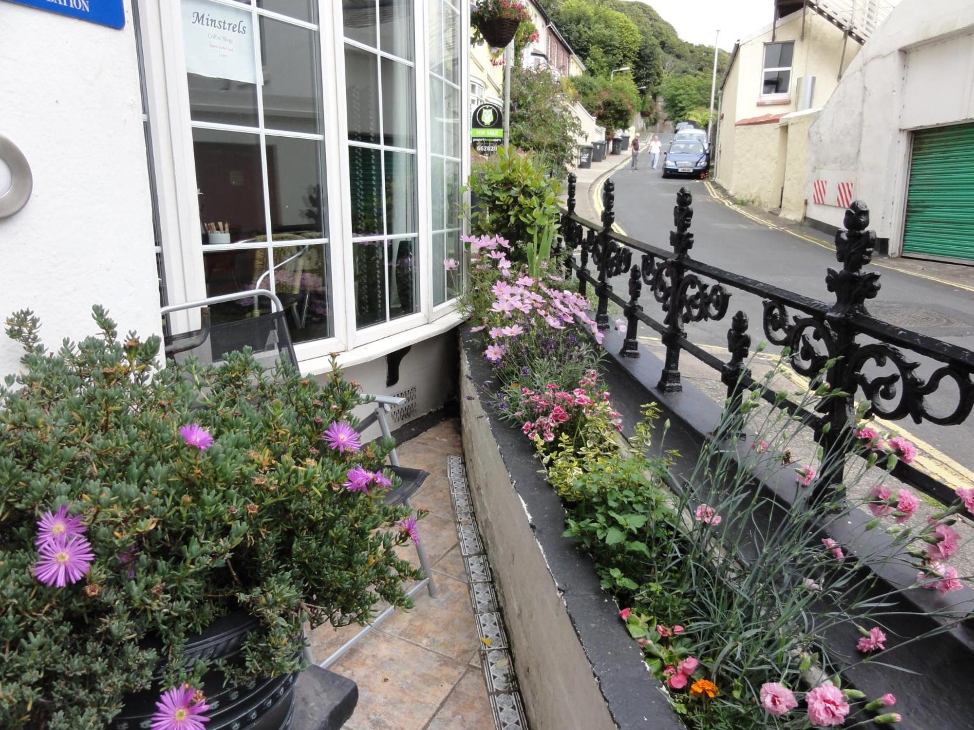 דגלאס Edelweiss Guest House מראה חיצוני תמונה