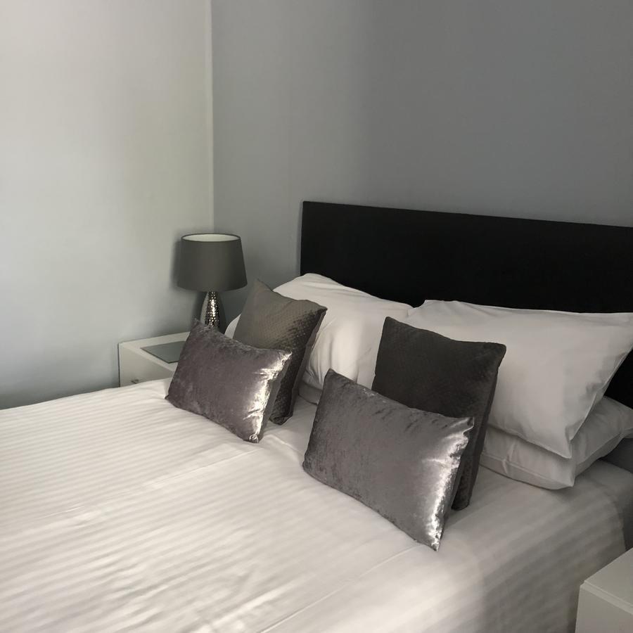 דגלאס Edelweiss Guest House מראה חיצוני תמונה
