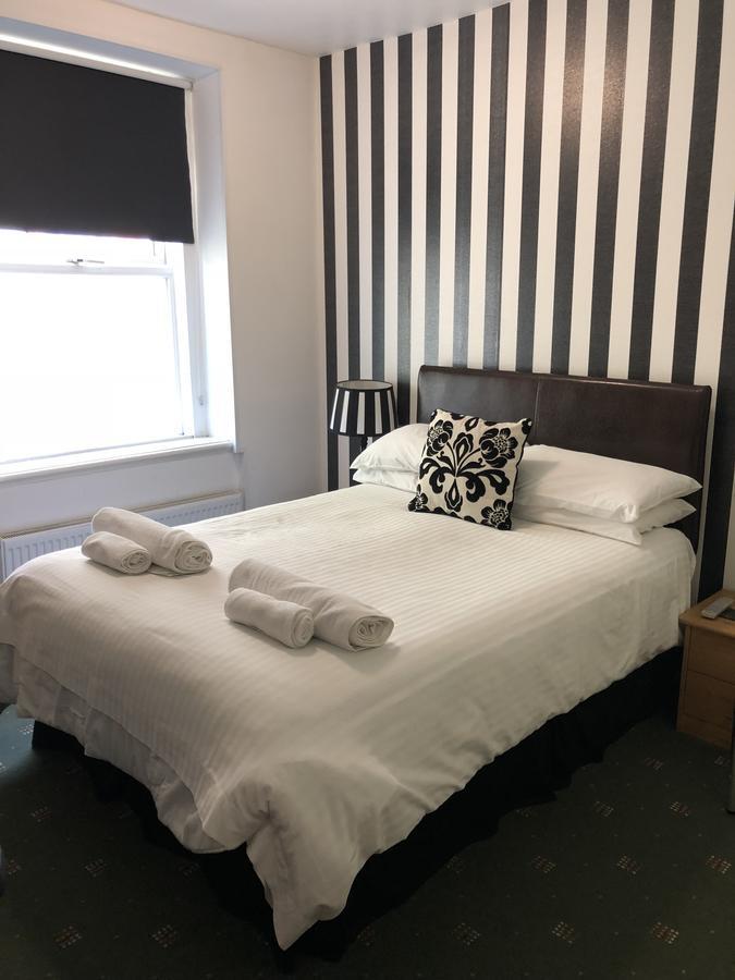 דגלאס Edelweiss Guest House מראה חיצוני תמונה