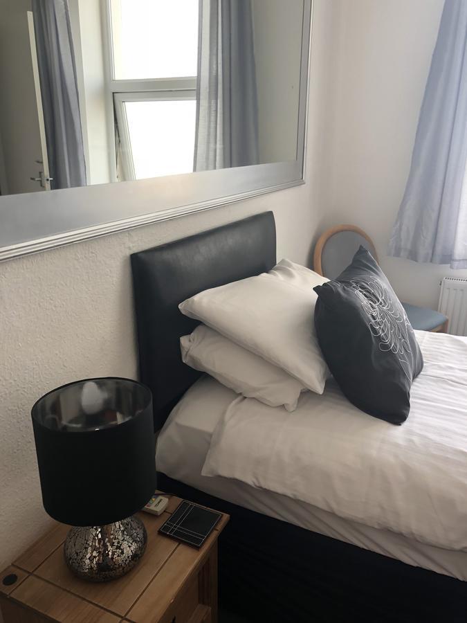 דגלאס Edelweiss Guest House מראה חיצוני תמונה